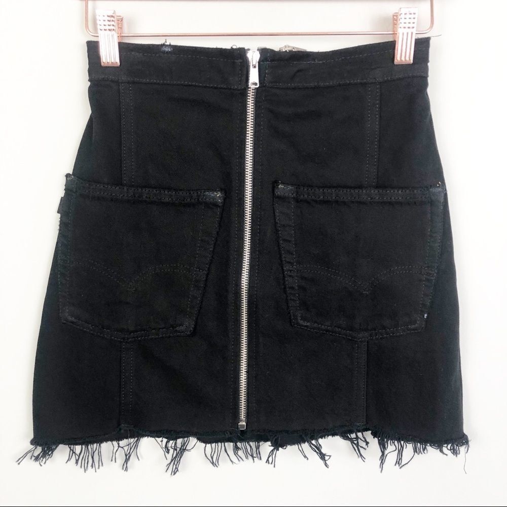 RE/DONE x LEVI’S | Women’s Black Zipper Front Denim Jean Skirt Size XS
